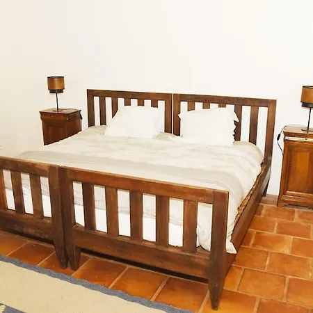 Demeure Perigourdine En Pleine Nature *